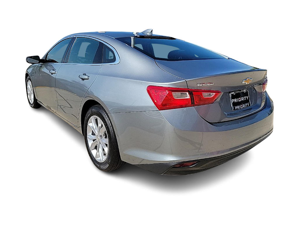 Thumbnail: 2023 Chevrolet Malibu - 4