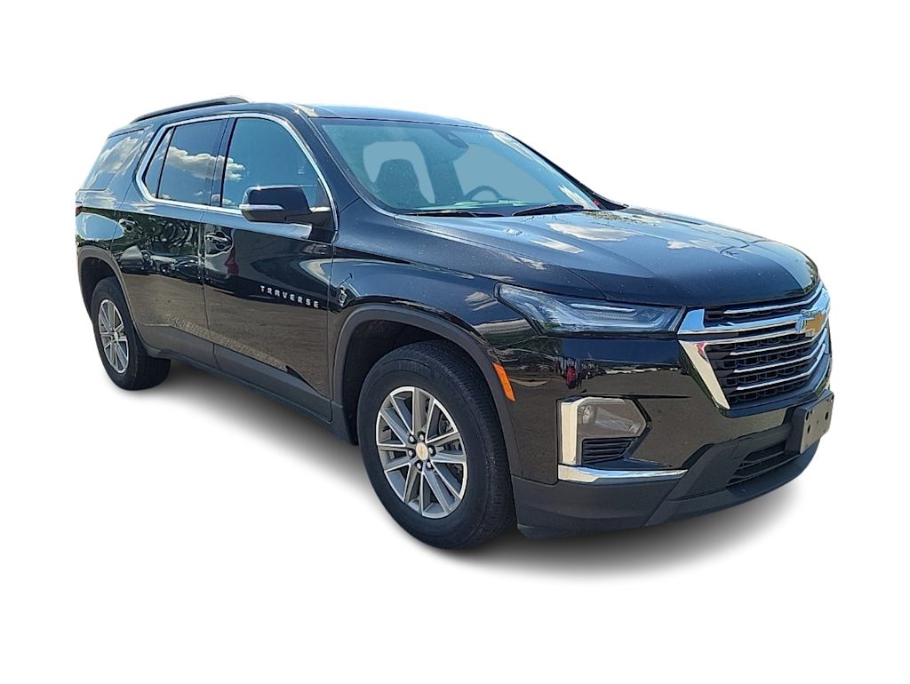 Thumbnail: 2023 Chevrolet Traverse - 14