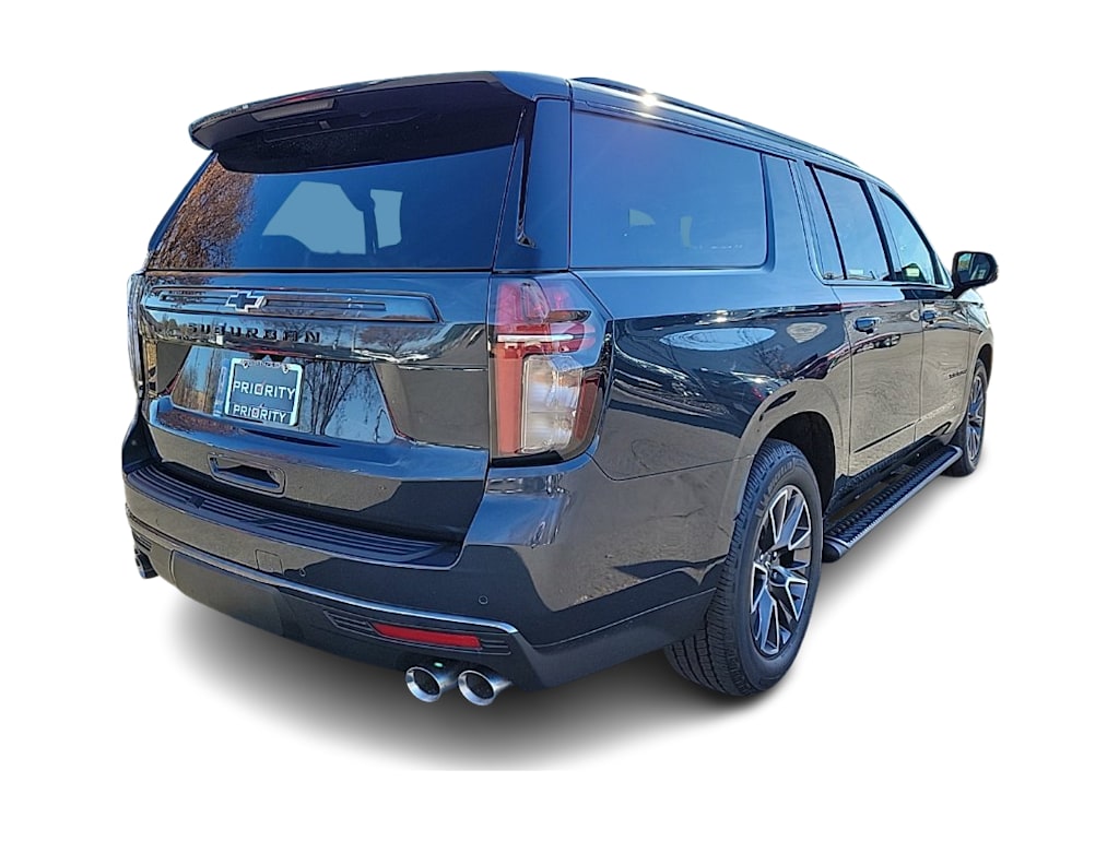 Thumbnail: 2022 Chevrolet Suburban - 16