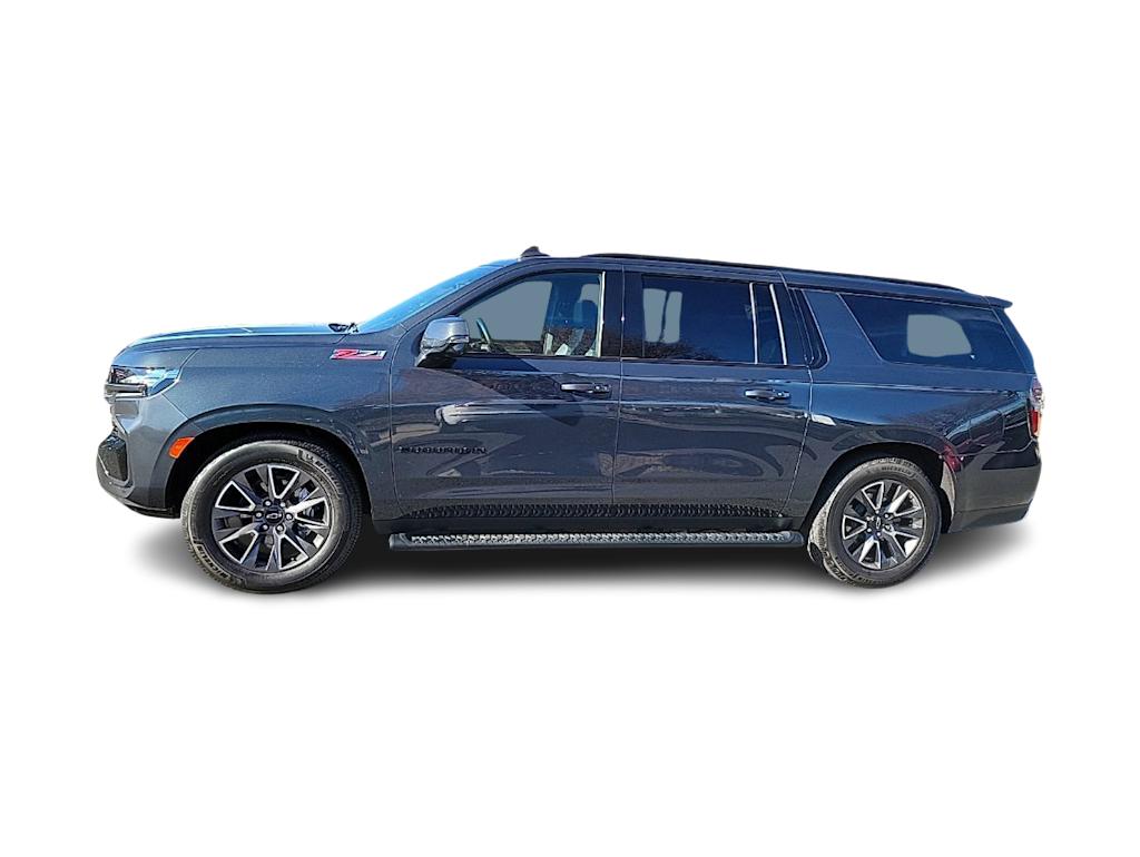 Thumbnail: 2022 Chevrolet Suburban - 3