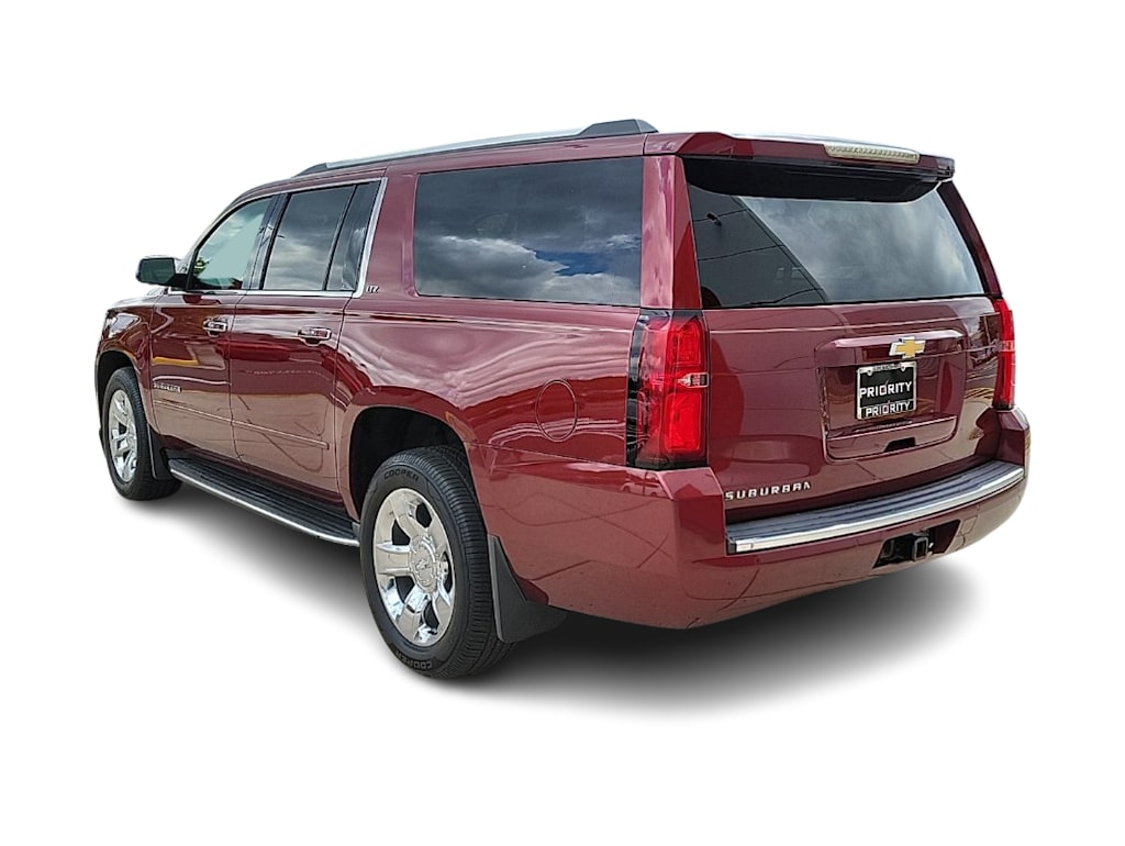 Thumbnail: 2016 Chevrolet Suburban - 4