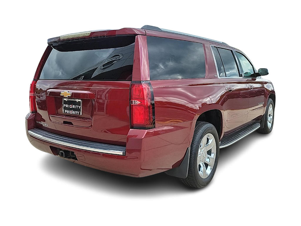 Thumbnail: 2016 Chevrolet Suburban - 18
