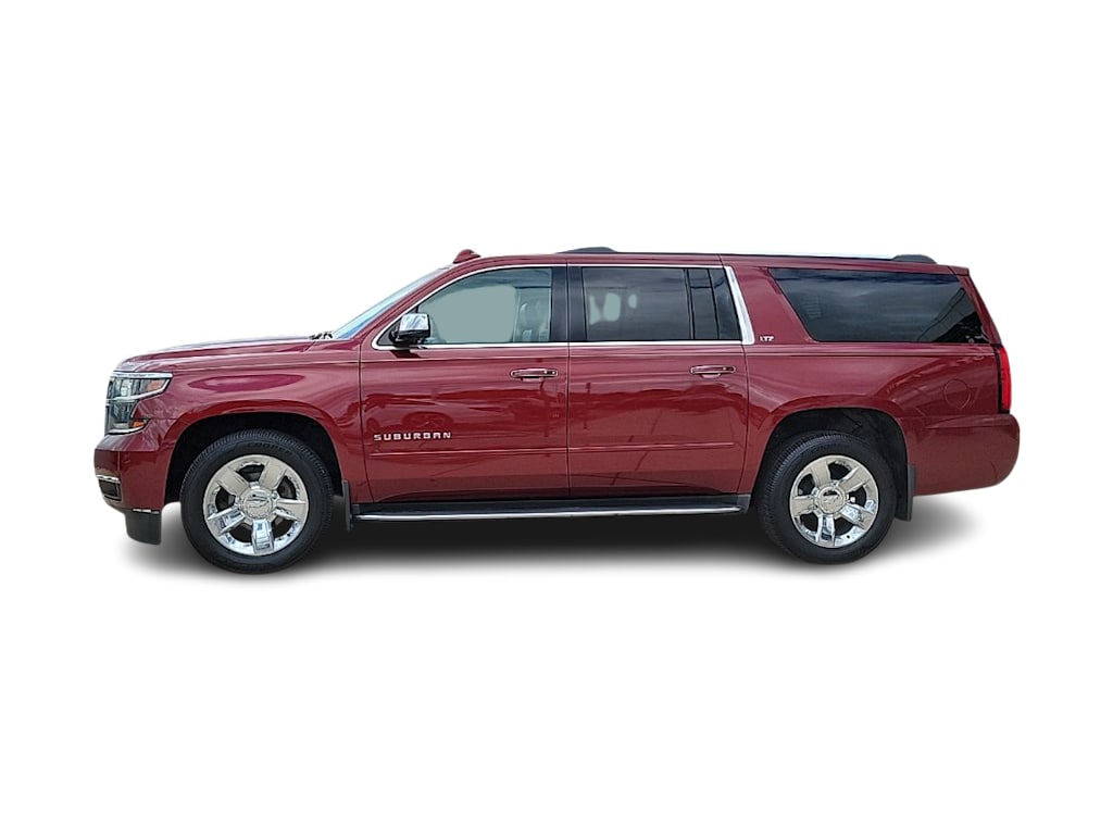 Thumbnail: 2016 Chevrolet Suburban - 3