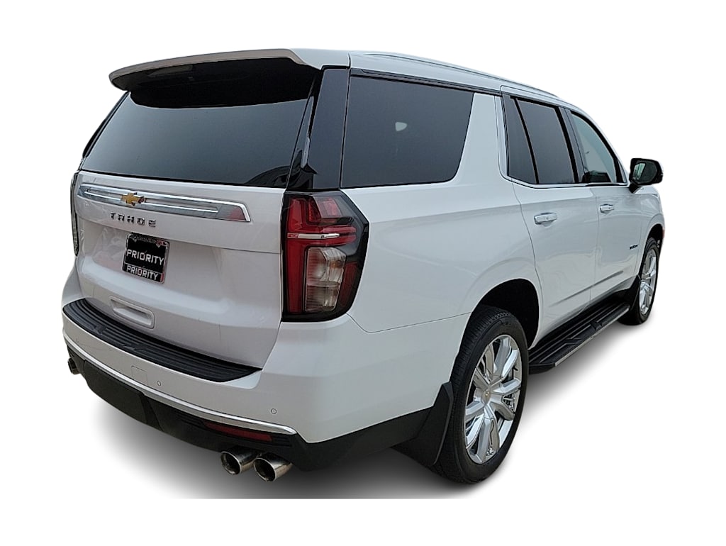 Thumbnail: 2023 Chevrolet Tahoe - 16