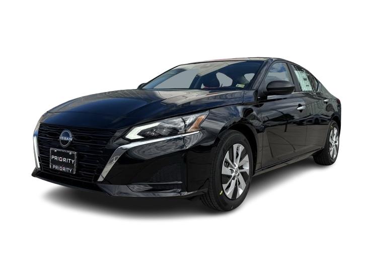 Thumbnail: 2025 Nissan Altima - 2
