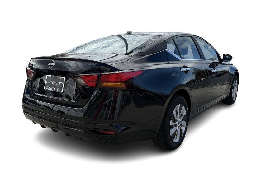 Thumbnail: 2025 Nissan Altima - 13