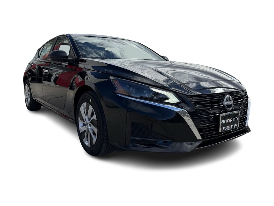 Thumbnail: 2025 Nissan Altima - 15