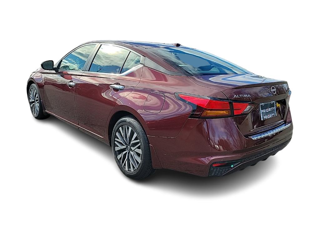 Thumbnail: 2023 Nissan Altima - 4