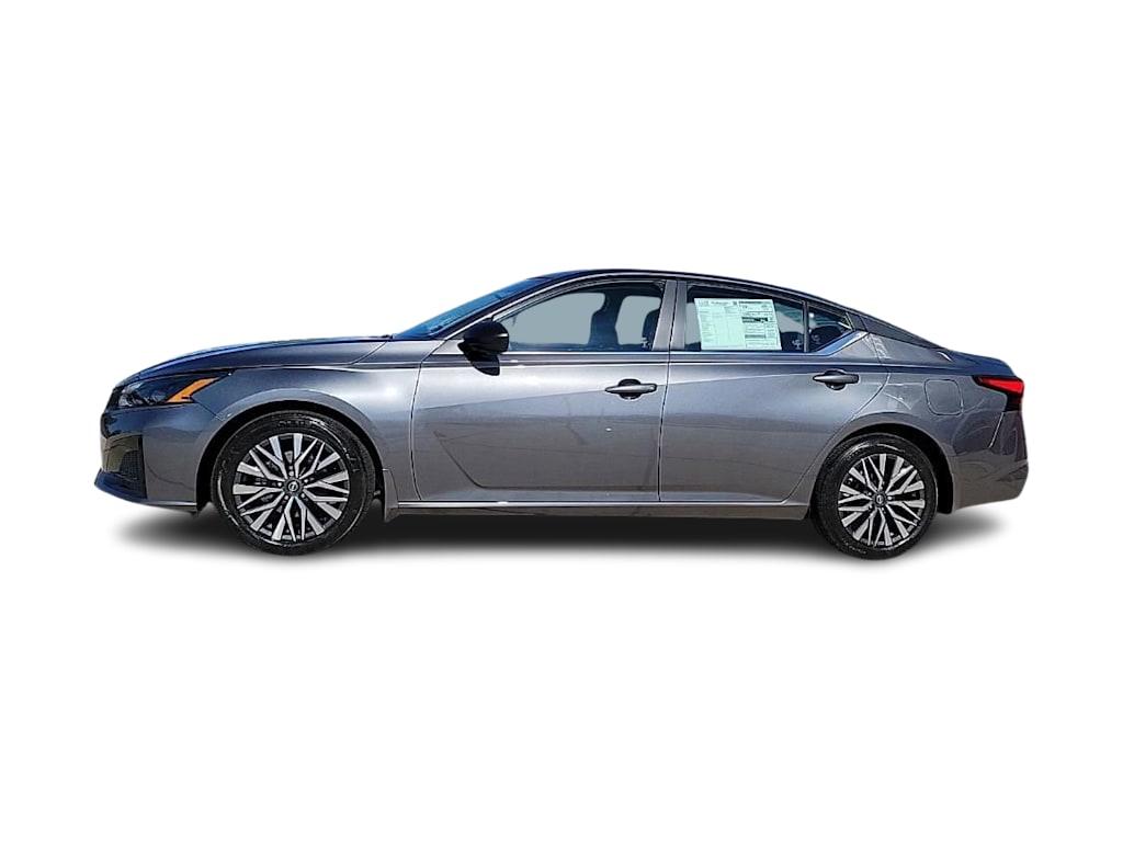 Thumbnail: 2026 Nissan Altima - 3