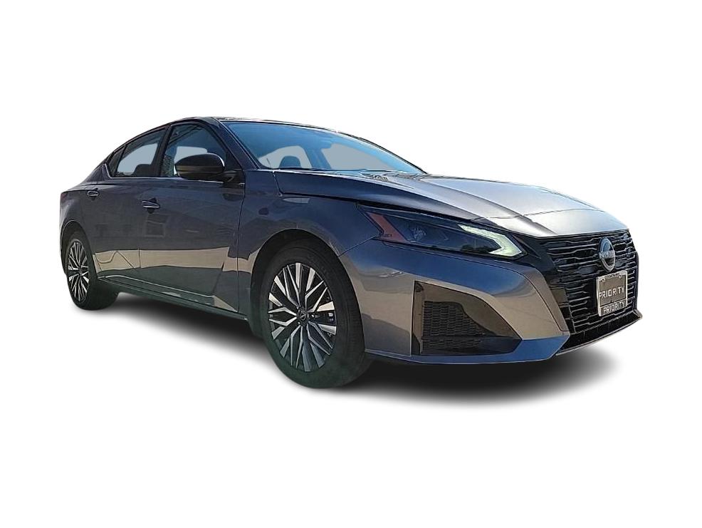Thumbnail: 2026 Nissan Altima - 18