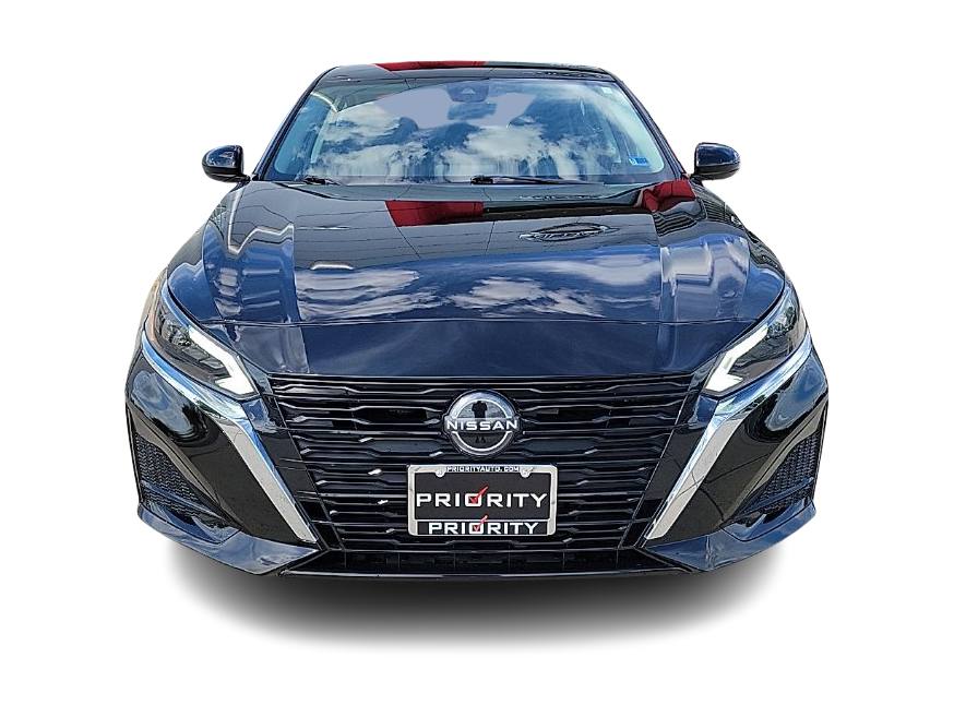 Thumbnail: 2023 Nissan Altima - 5