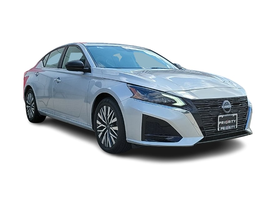 Thumbnail: 2024 Nissan Altima - 19