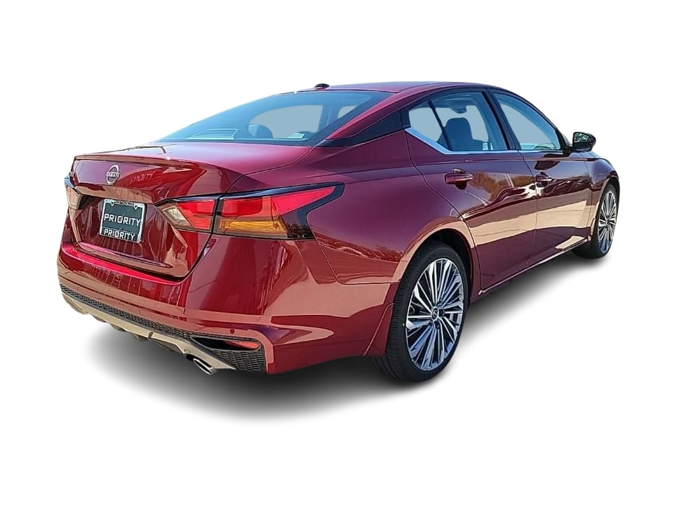 Thumbnail: 2026 Nissan Altima - 16