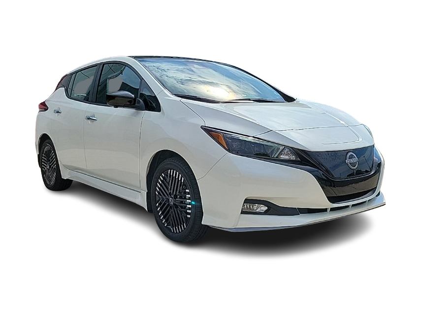 Thumbnail: 2023 Nissan Leaf - 18