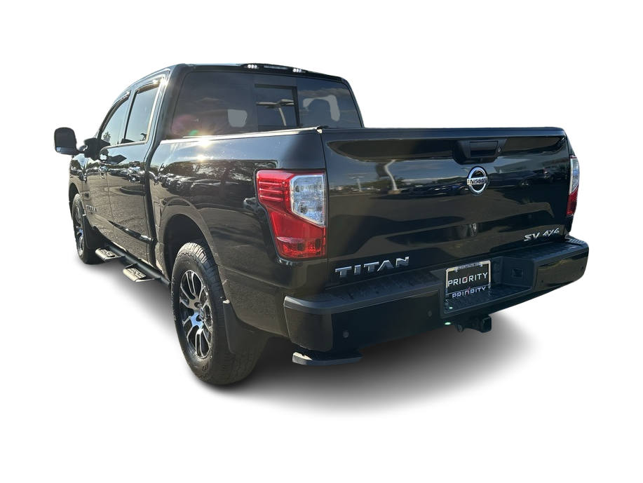 2021 Nissan Titan SV 4