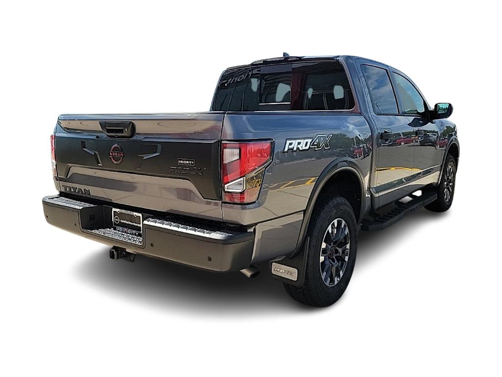 Thumbnail: 2024 Nissan Titan - 17