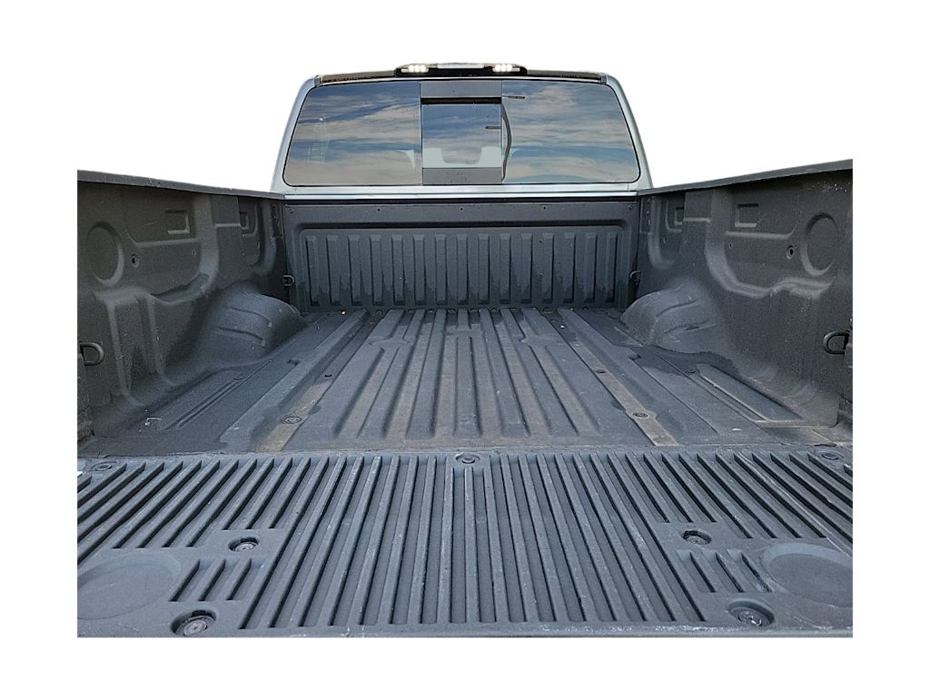 Thumbnail: 2024 Nissan Titan - 14