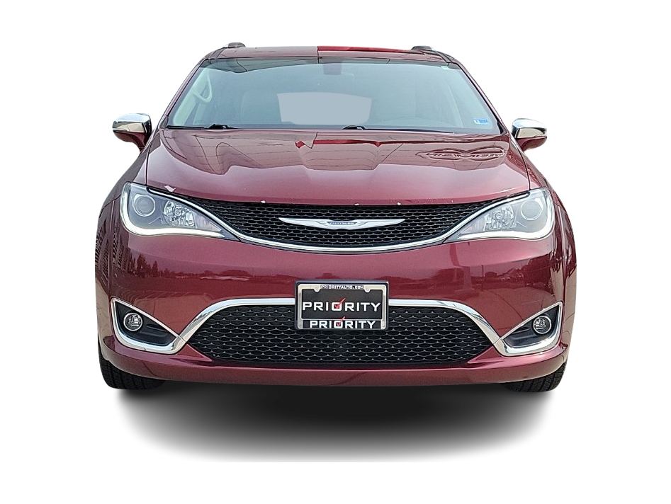 Thumbnail: 2017 Chrysler Pacifica - 5