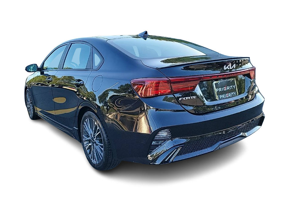 Thumbnail: 2023 Kia Forte - 3