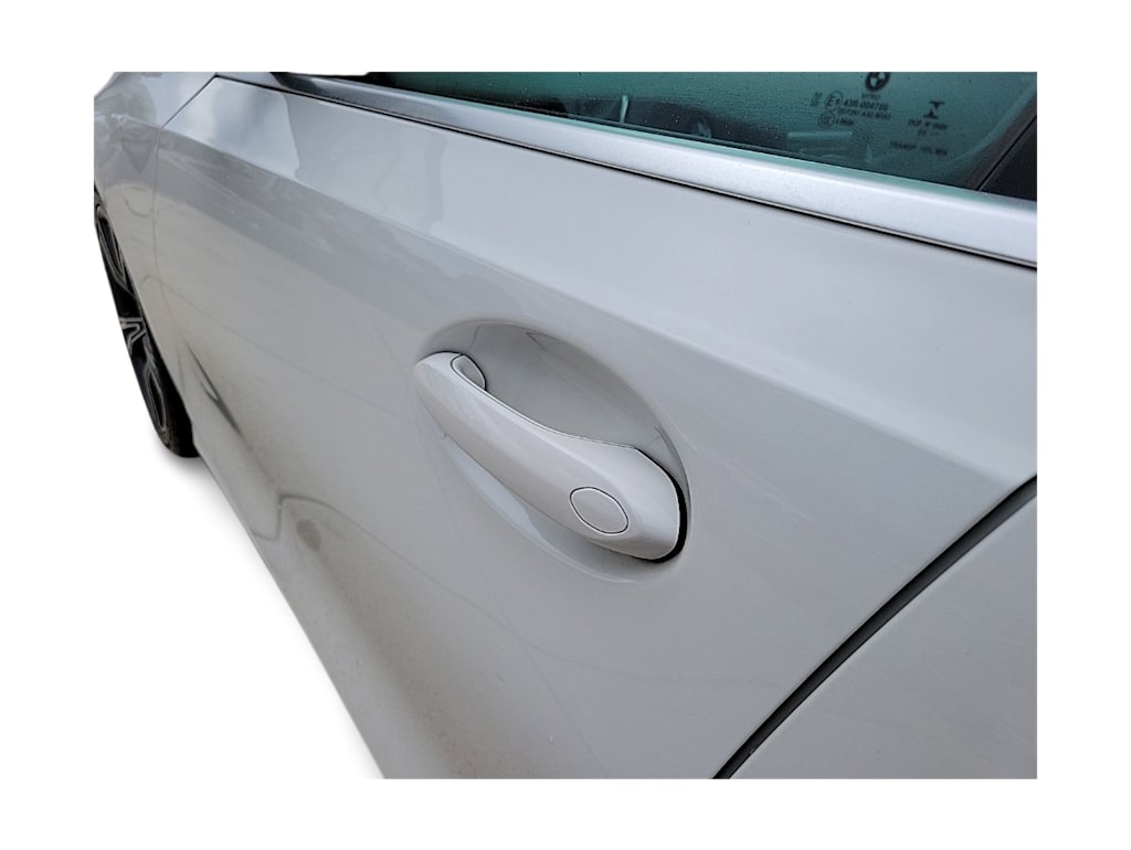 Thumbnail: 2021 BMW 3 Series - 4