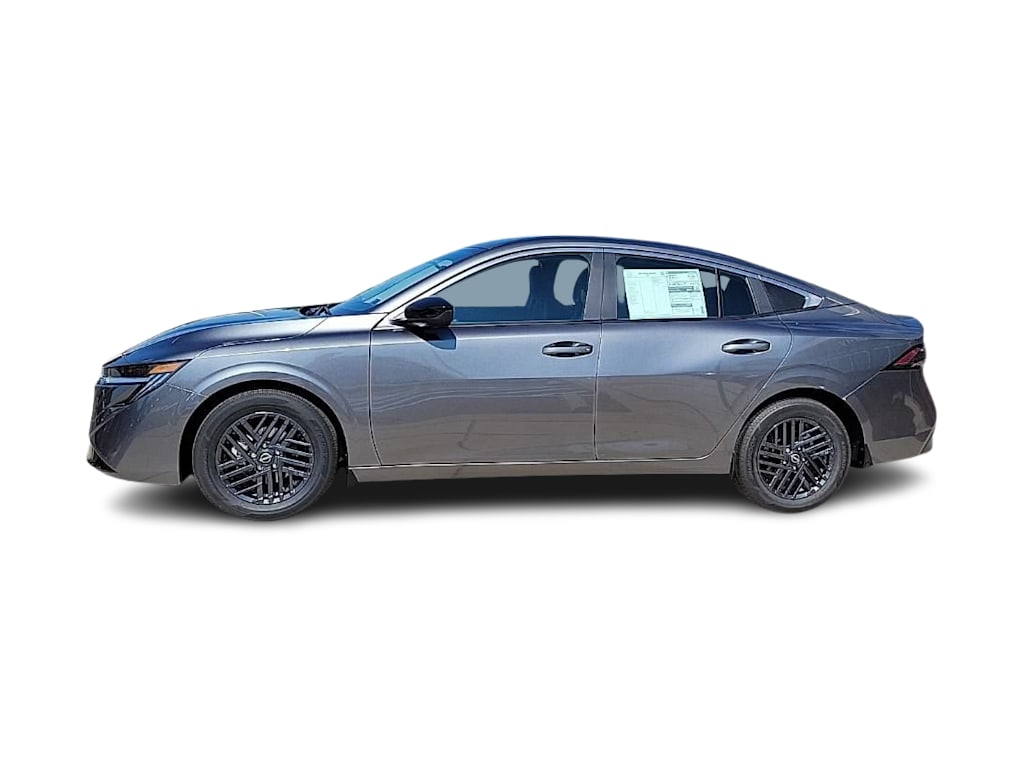 Thumbnail: 2027 Nissan Sentra - 3
