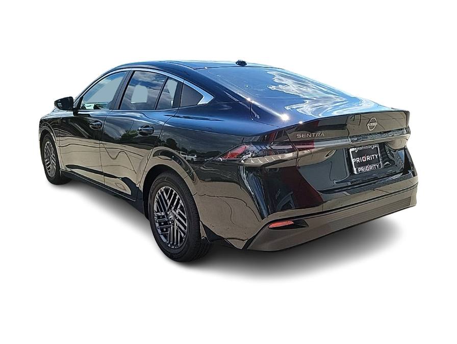 Thumbnail: 2026 Nissan Sentra - 4