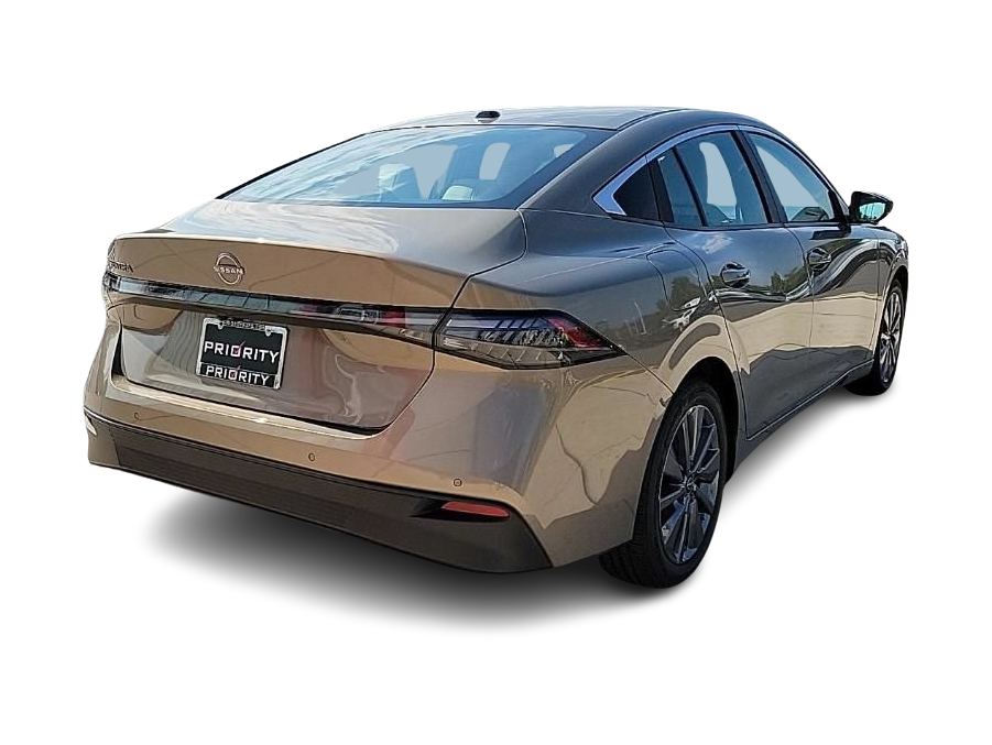 Thumbnail: 2027 Nissan Sentra - 16