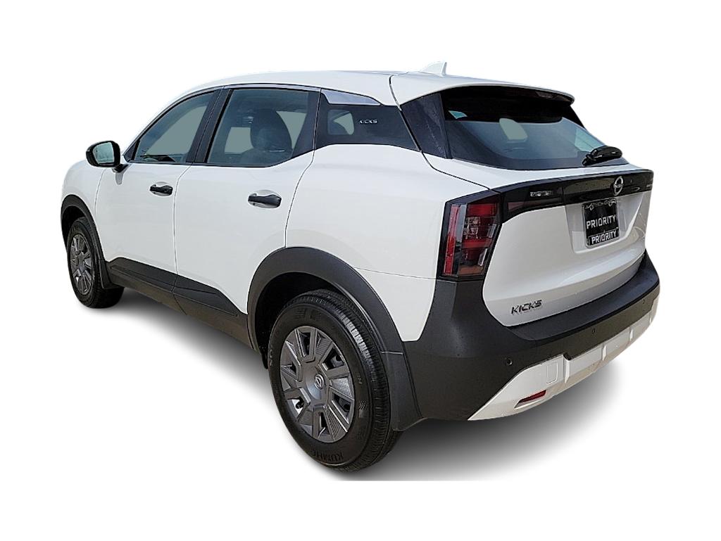 Thumbnail: 2025 Nissan Kicks - 4
