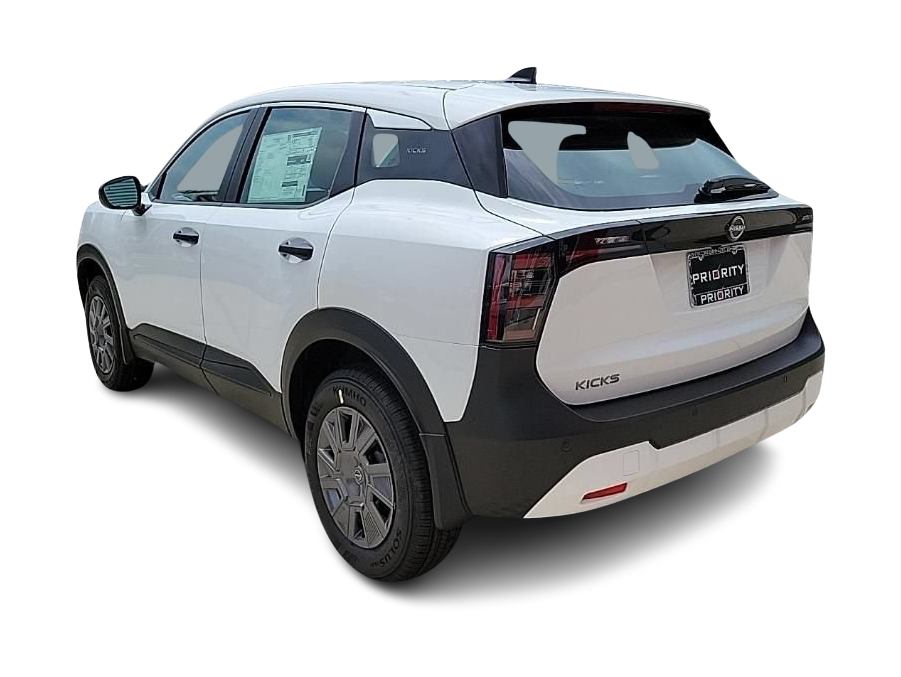 Thumbnail: 2026 Nissan Kicks - 4
