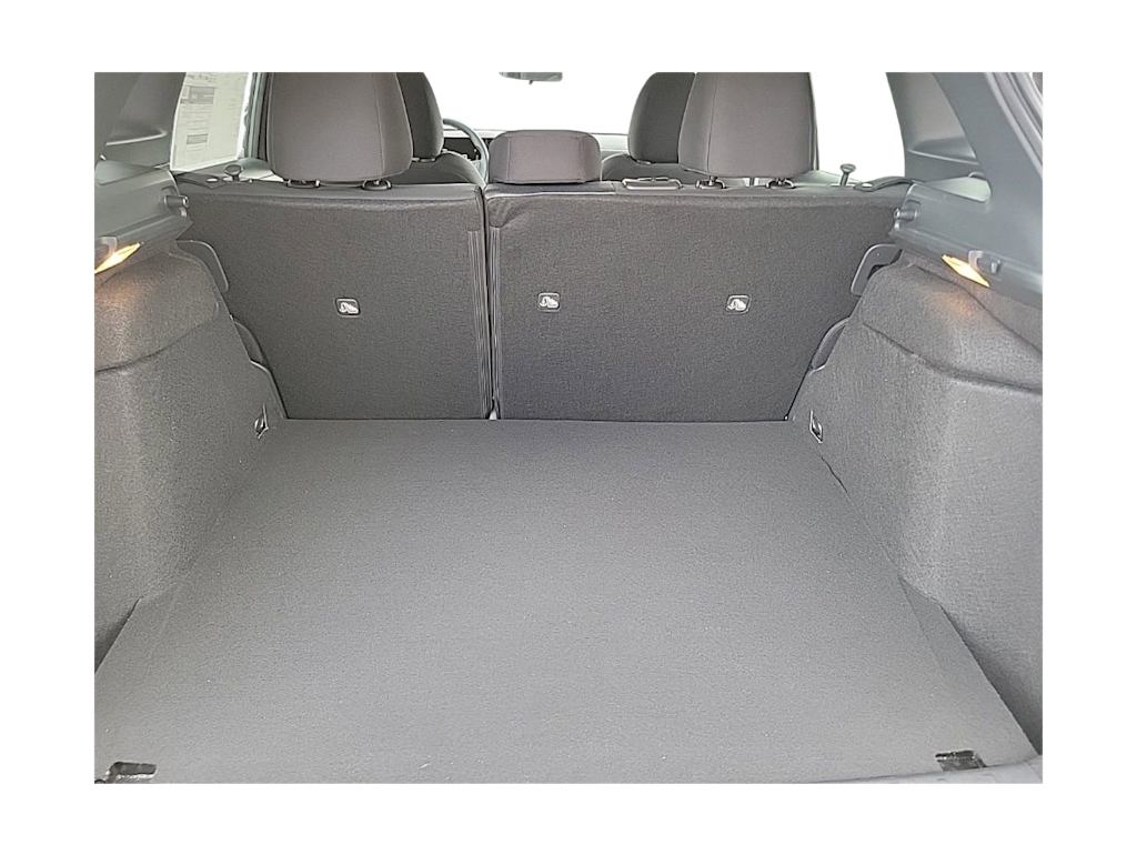 Thumbnail: 2025 Nissan Kicks - 14