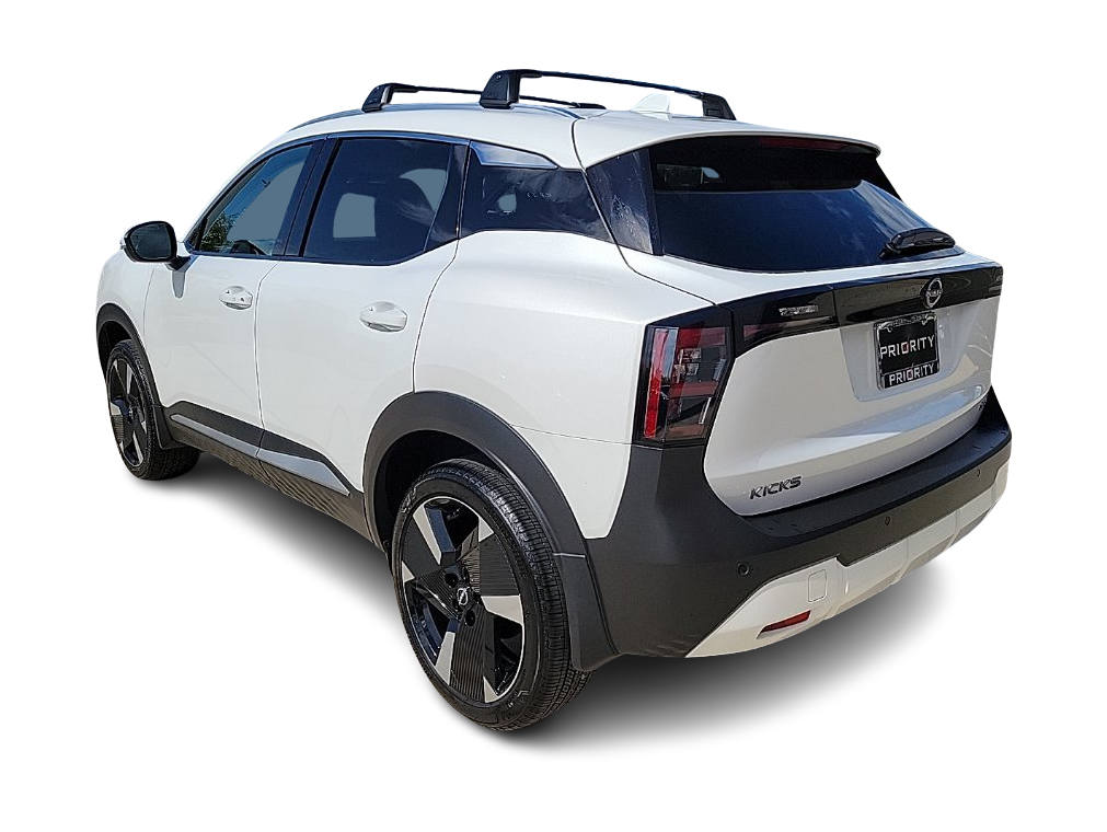 Thumbnail: 2025 Nissan Kicks - 4