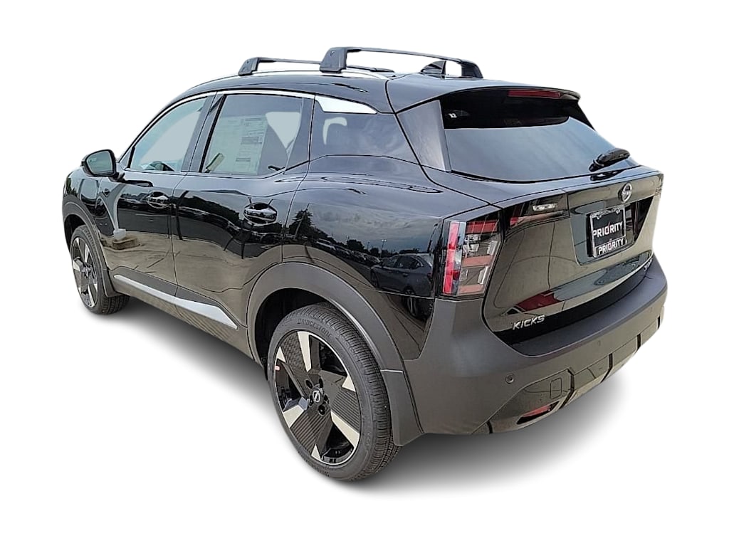 Thumbnail: 2026 Nissan Kicks - 4