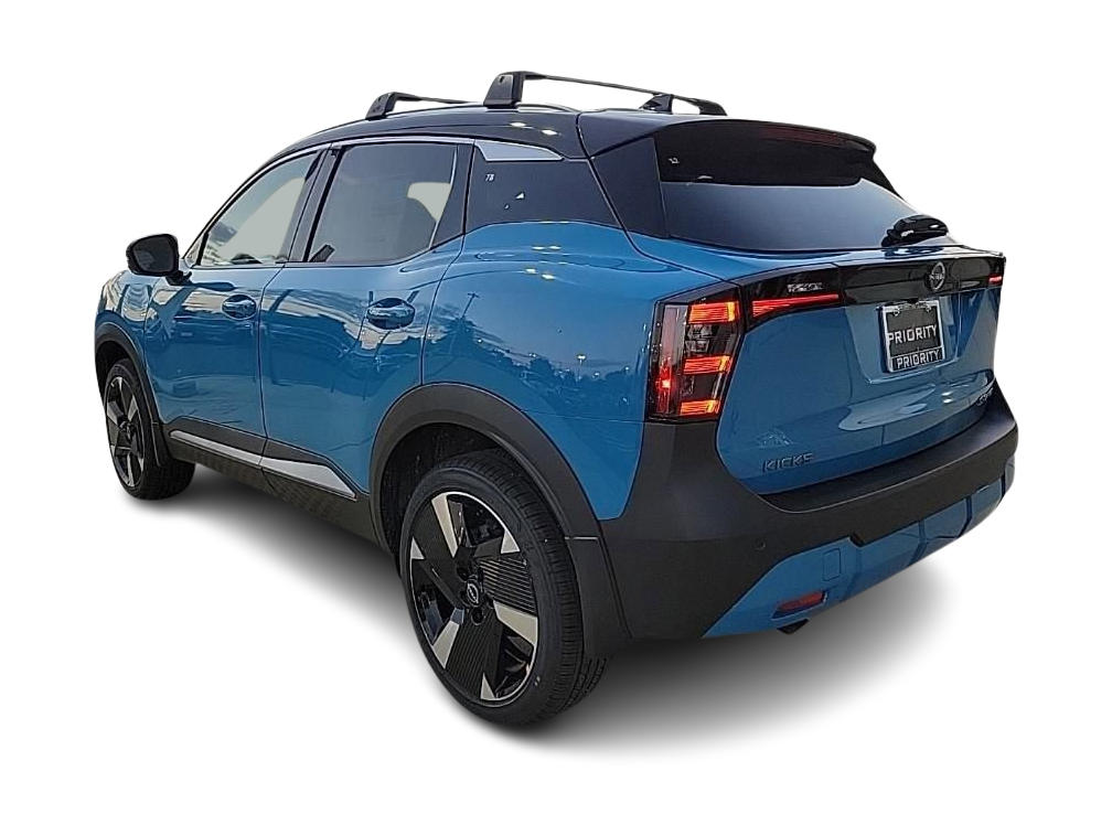 Thumbnail: 2026 Nissan Kicks - 4