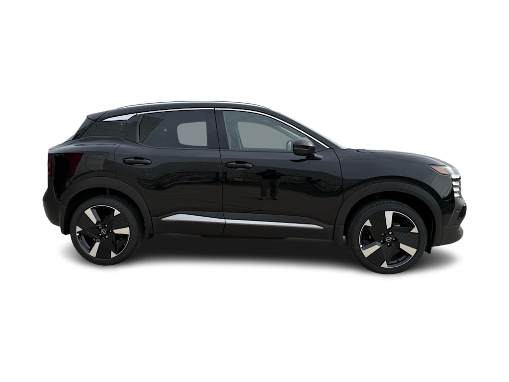 2025 Nissan Kicks SR 15