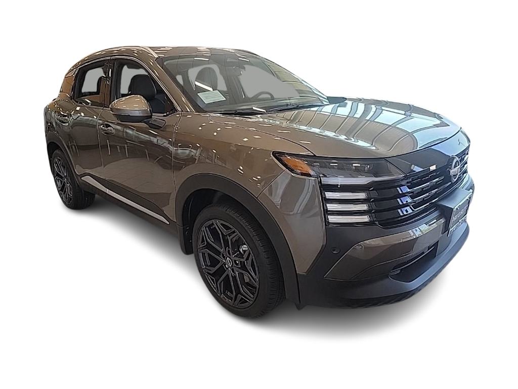 Thumbnail: 2025 Nissan Kicks - 18