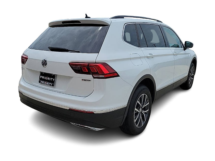 Thumbnail: 2020 Volkswagen Tiguan - 17