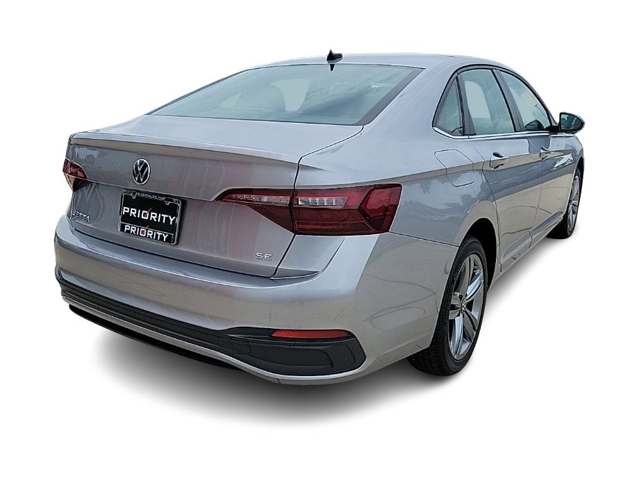 Thumbnail: 2024 Volkswagen Jetta - 16