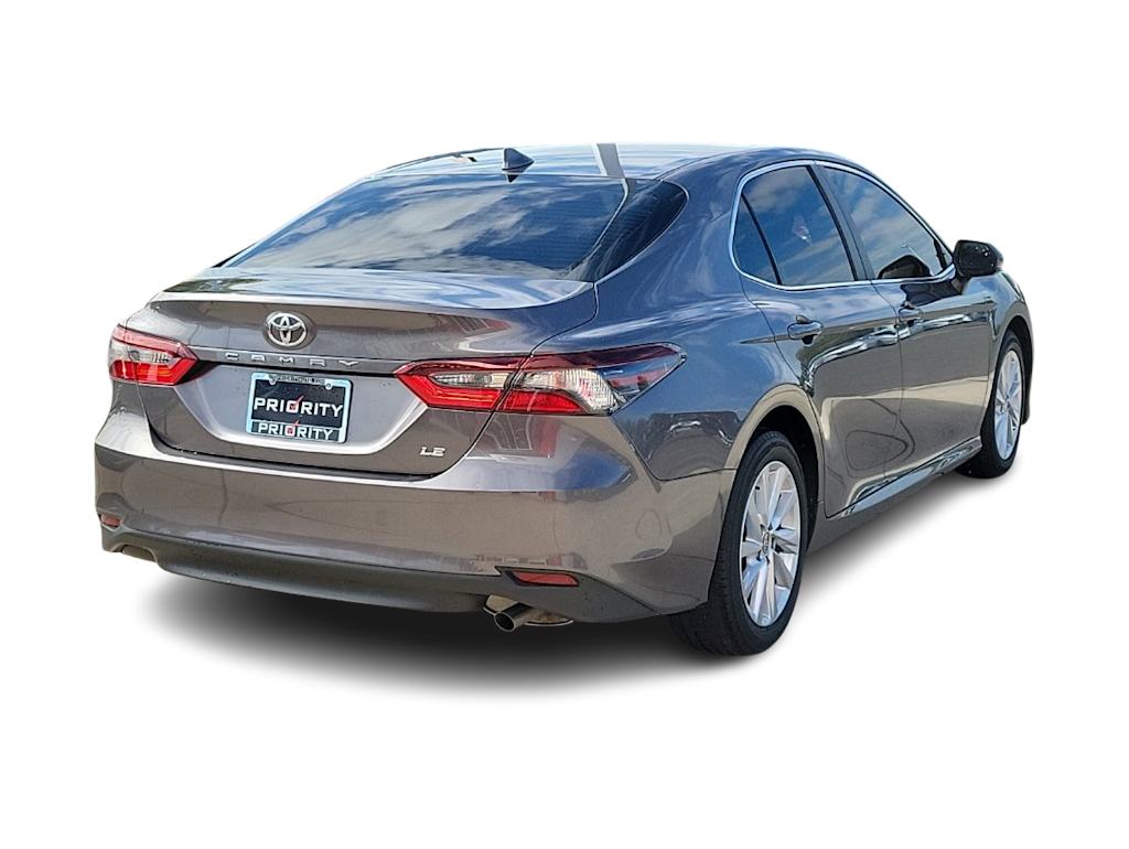 Thumbnail: 2023 Toyota Camry - 15