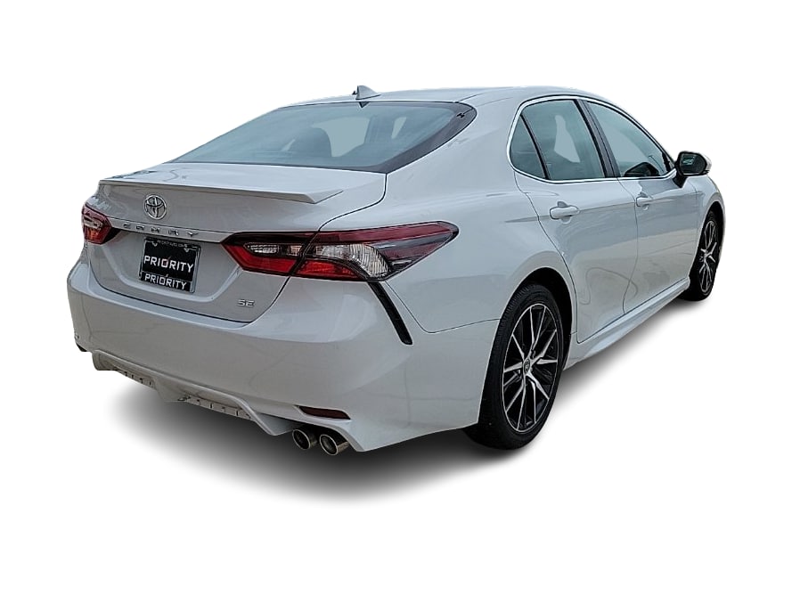Thumbnail: 2023 Toyota Camry - 17