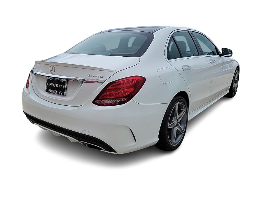 Thumbnail: 2015 Mercedes-Benz C-Class - 17