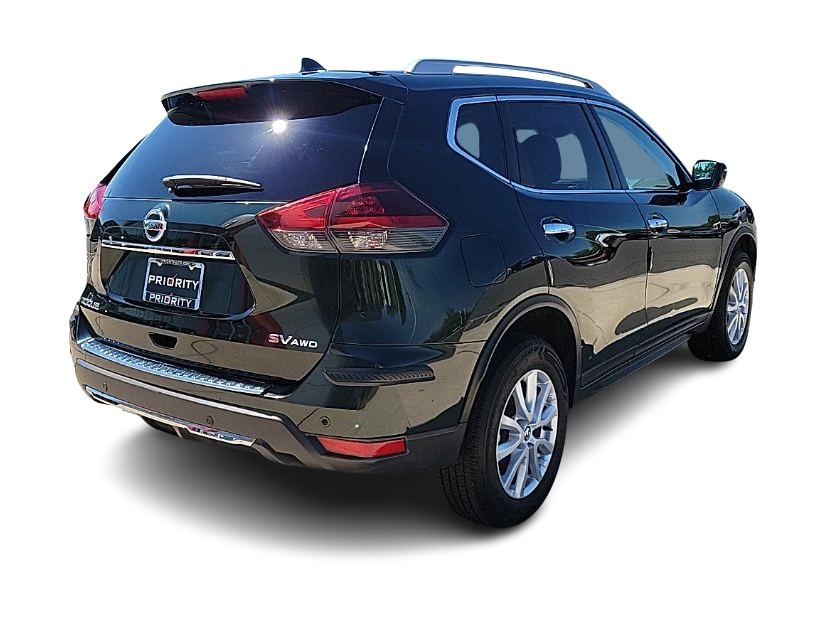Thumbnail: 2020 Nissan Rogue - 17