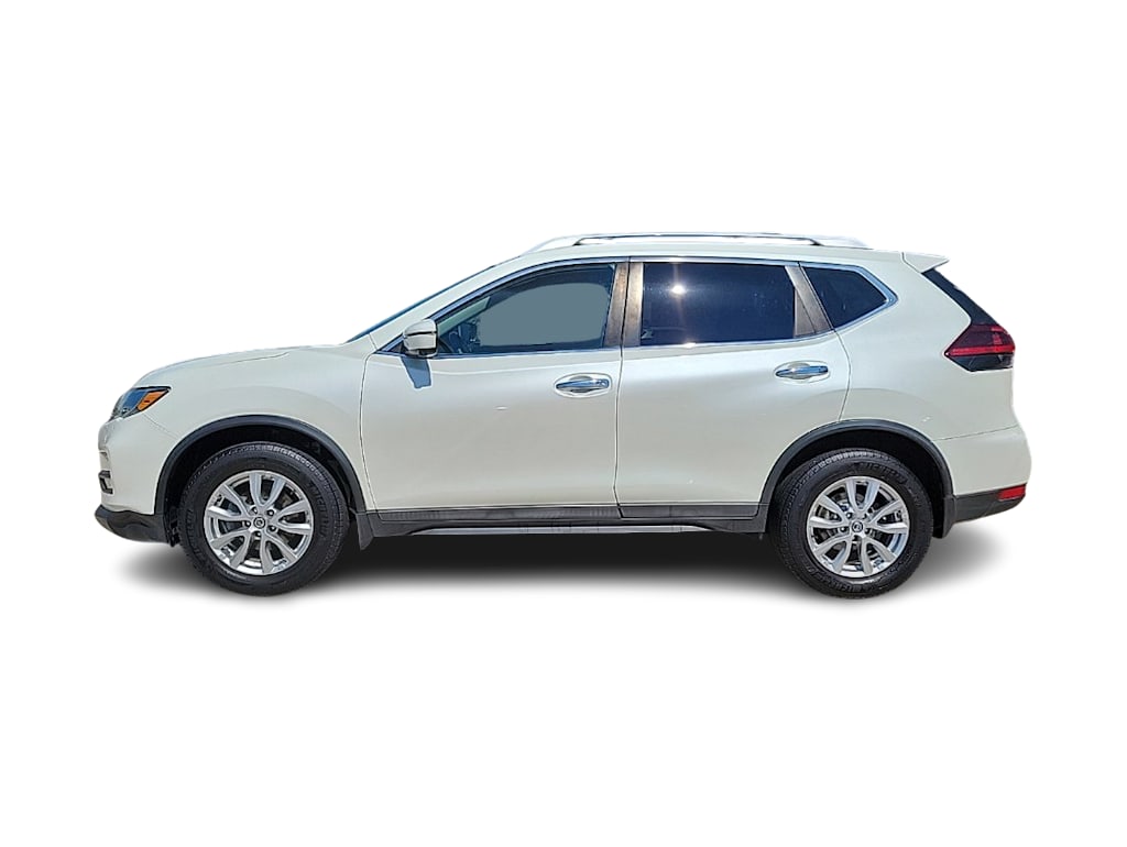 Thumbnail: 2018 Nissan Rogue - 3