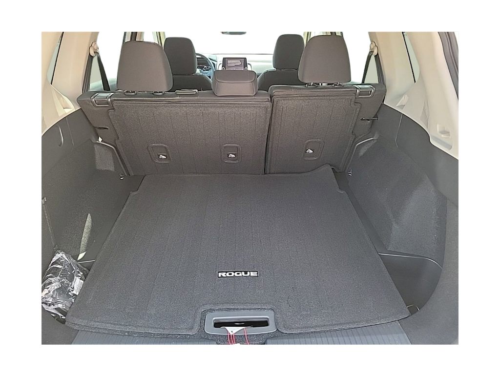 Thumbnail: 2026 Nissan Rogue - 14