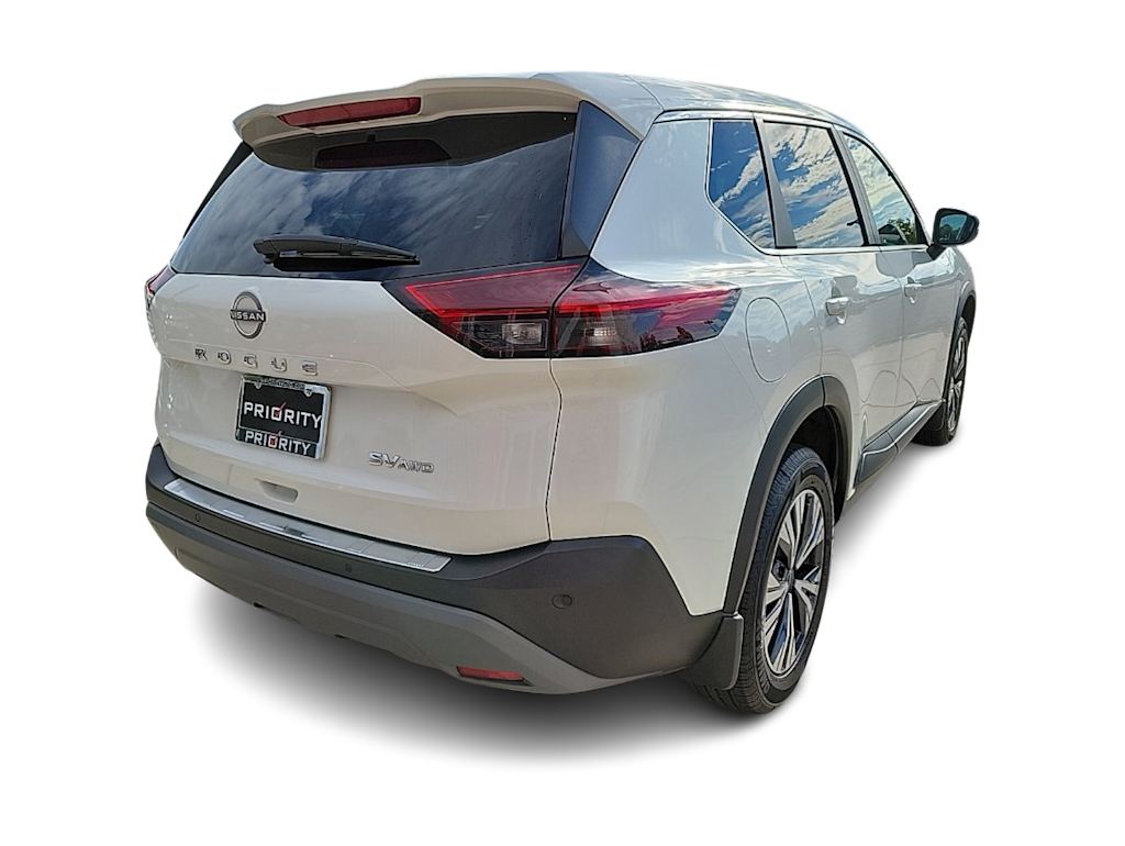 Thumbnail: 2022 Nissan Rogue - 15