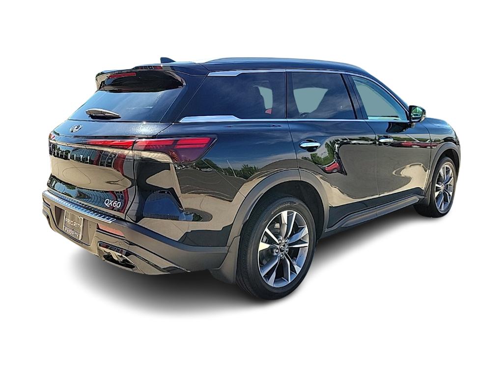Thumbnail: 2023 INFINITI QX60 - 17
