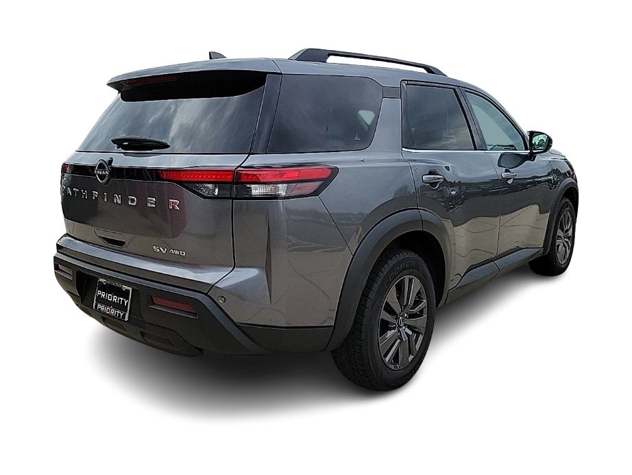 Thumbnail: 2022 Nissan Pathfinder - 17