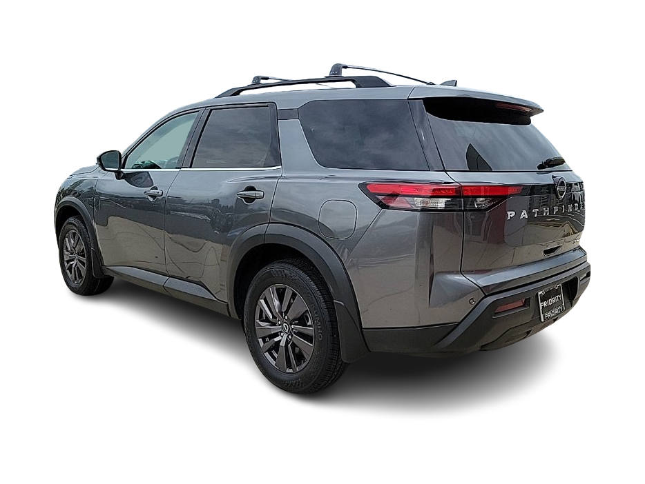 Thumbnail: 2022 Nissan Pathfinder - 4