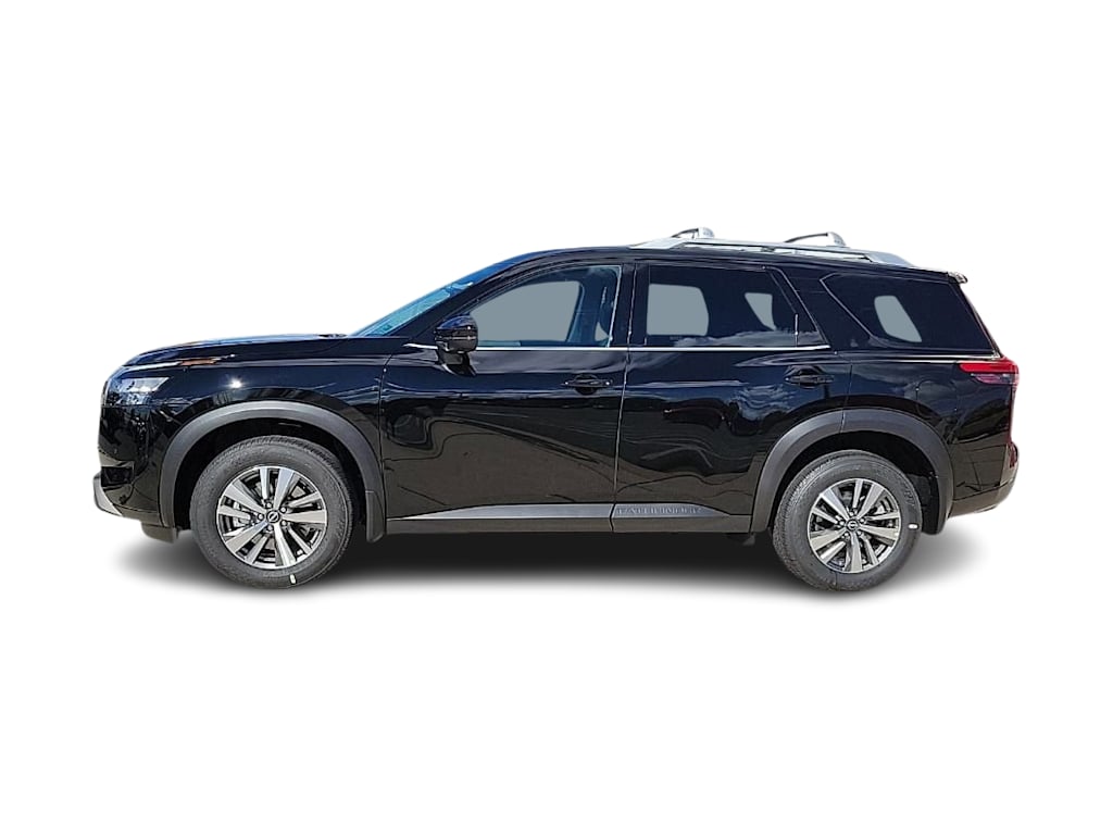 Thumbnail: 2025 Nissan Pathfinder - 3