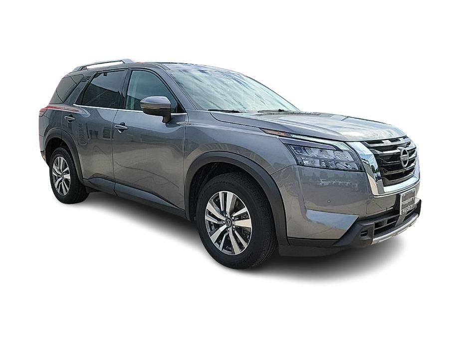 Thumbnail: 2025 Nissan Pathfinder - 18