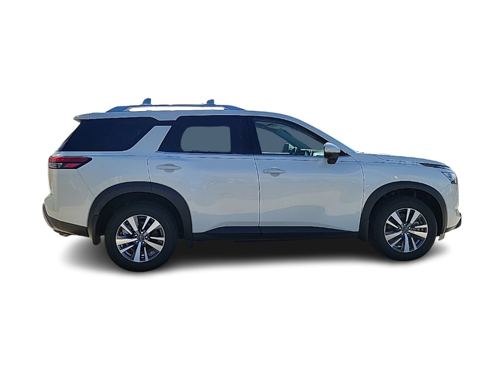 Thumbnail: 2023 Nissan Pathfinder - 19